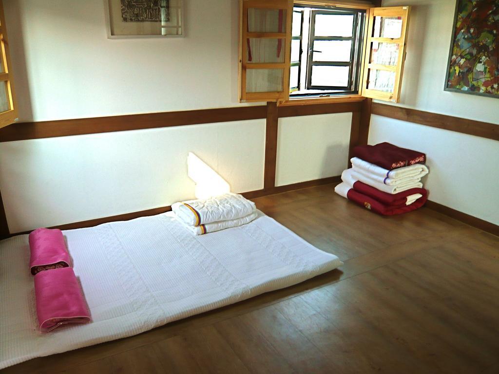 Guesthouse In Picture Jeonju Phòng bức ảnh